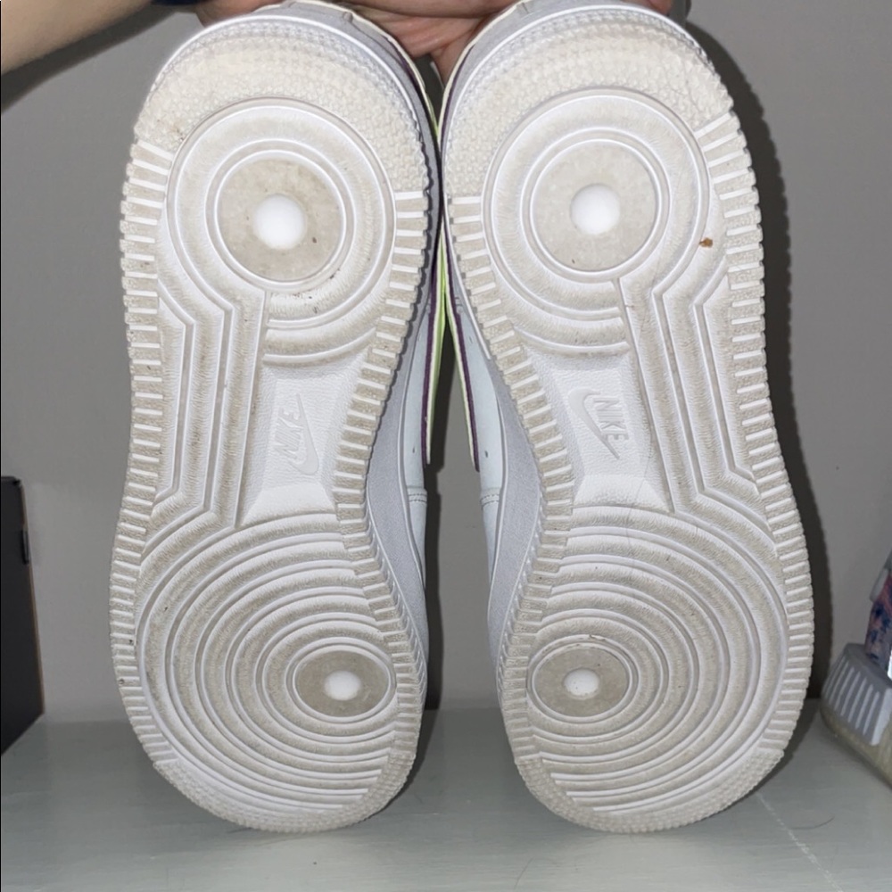 Nike Airforce 1 Easter - Picture 6 of 7